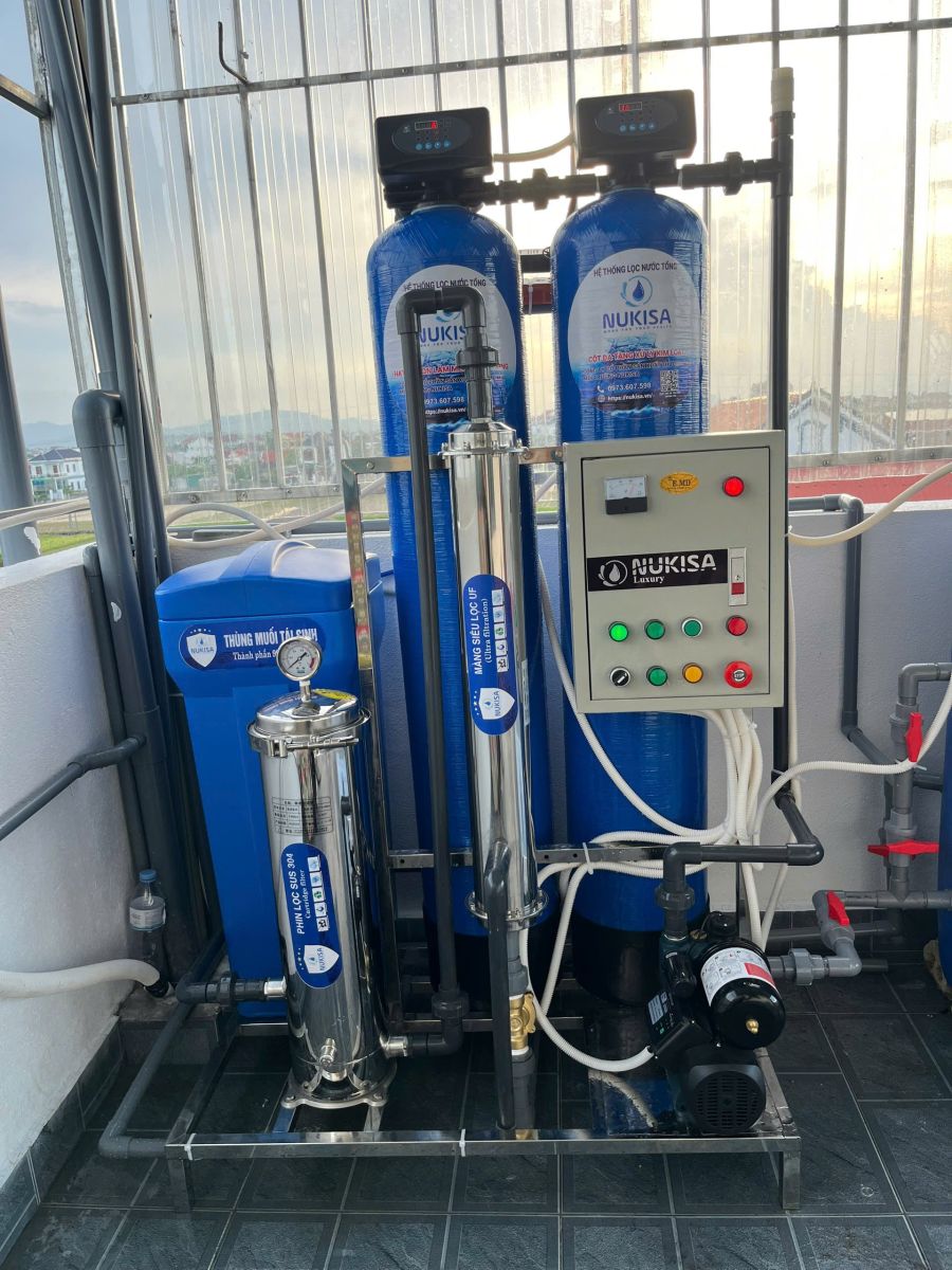 Lắp đặt hệ thống lọc tổng 2 cột van tự động cho nhà anh phúc - Diễn Thịnh